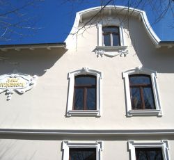 08.jpg